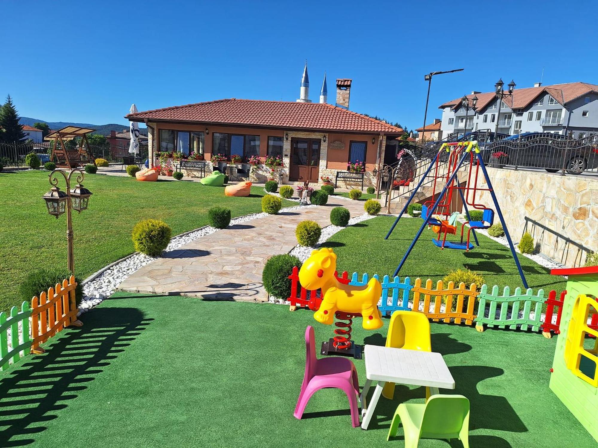 Perla Hotel Doszpat Kültér fotó