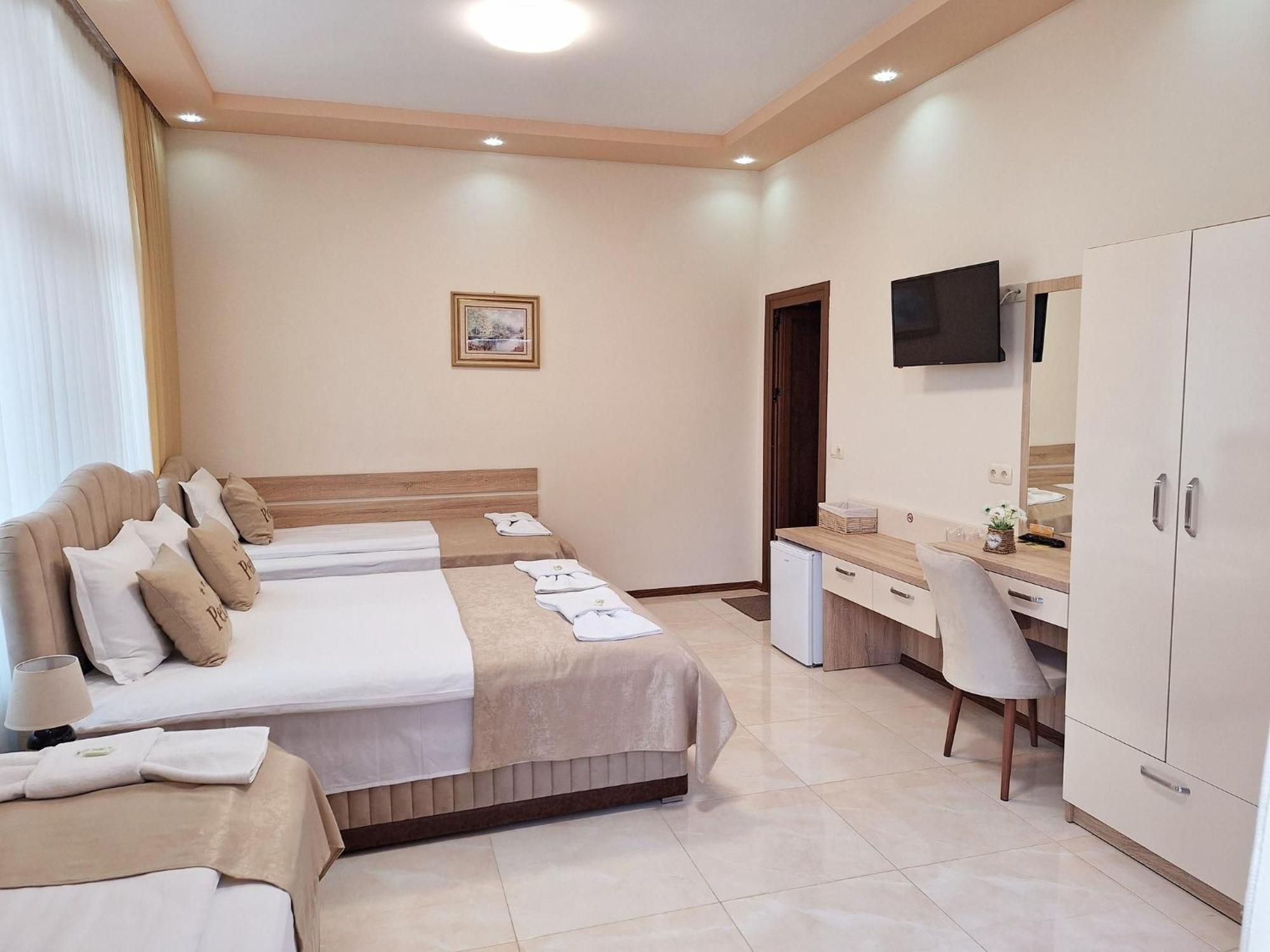 Perla Hotel Doszpat Kültér fotó